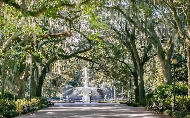 Сasa de vacaciones Villa 305 W Taylor Garden Savannah